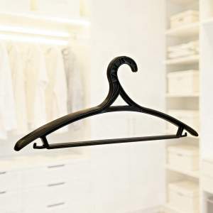 Вешалка 52-54 для верхней одежды